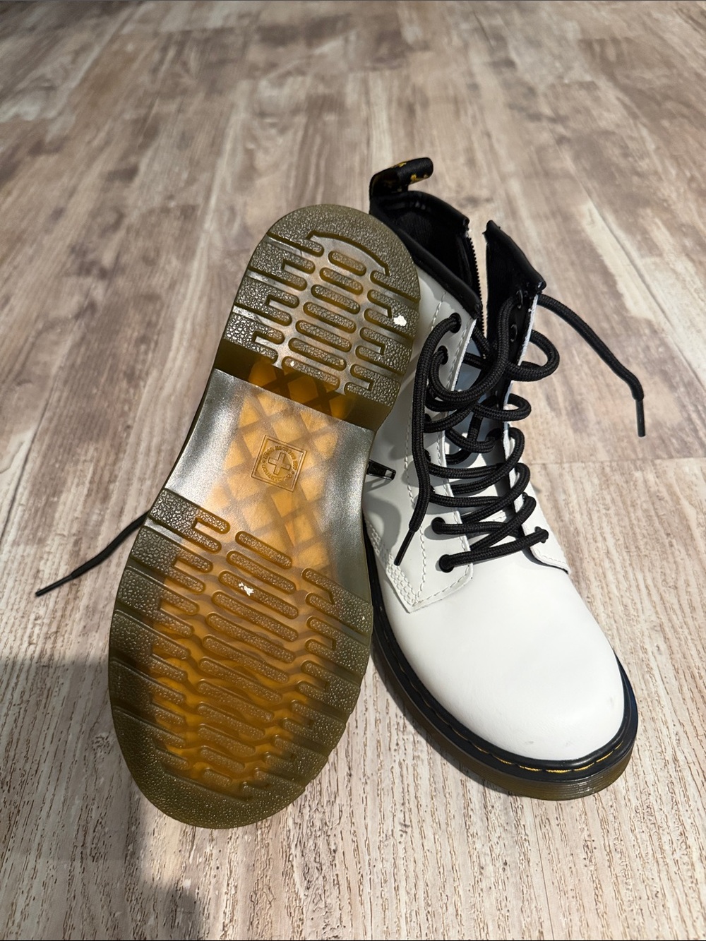 Dr. Martens White and Black Kids Combat Boots - Picture 3 of 4
